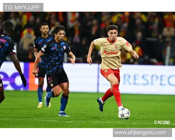 欧联杯波尔图与皇马激战成平局争议判罚引发全场热议