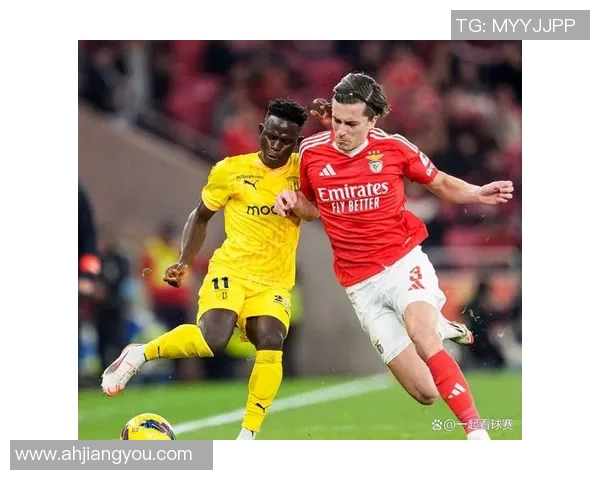 西甲激战AC米兰与利物浦互交白卷神扑瞬间引发全场热议与转会传闻