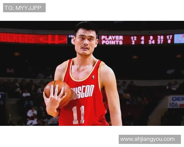 姚明粉丝热情高涨齐聚一堂共同庆祝篮球传奇的辉煌时刻