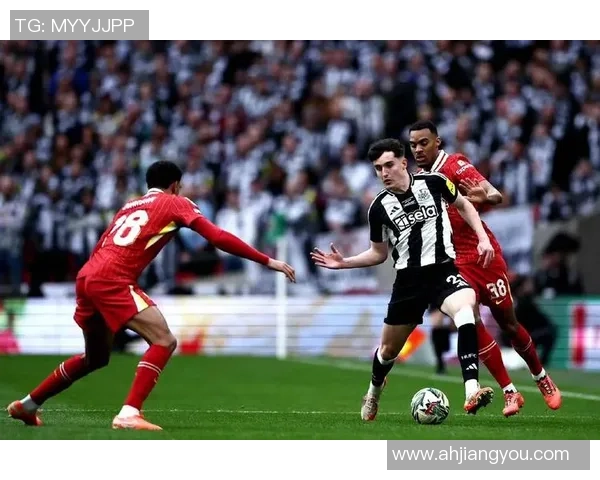 足总杯精彩对决巴萨狂胜马竞四球绝杀引爆全场激情