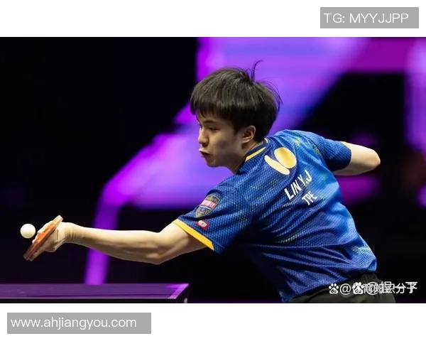 重庆乒乓球队在总决赛积分榜上以82分稳居第一名展现强劲实力