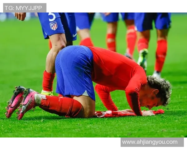 国王杯曼城大胜尤文图斯红牌事件引发全场热议与争议分析