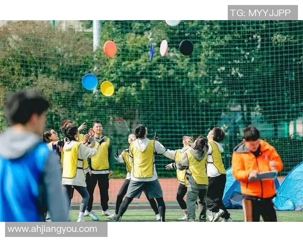 飞盘飞翔的梦想广州飞盘队在极限运动联赛中的成长与蜕变