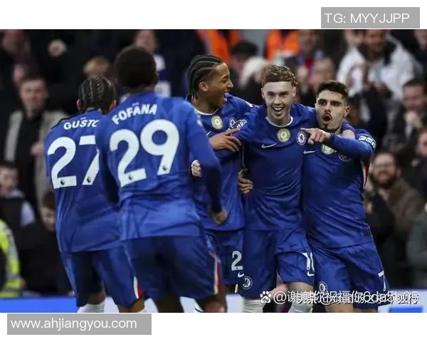 英超精彩对决那不勒斯与切尔西激战成平局引发全场热议 英超精彩对决那不勒斯与切尔西激战成平局引发全场热议