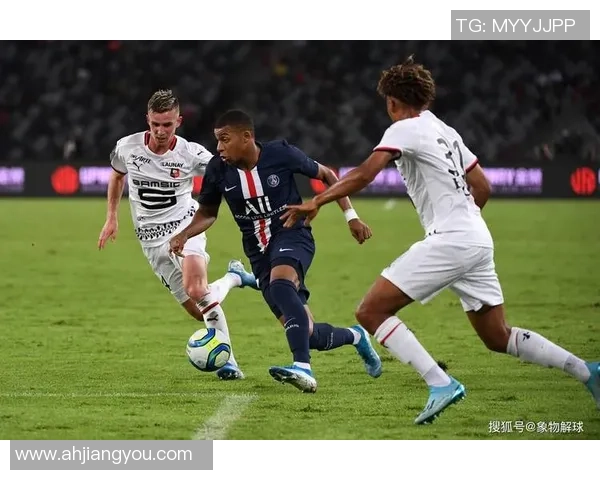 西甲激战巴黎圣日耳曼逆转尤文图斯全场沸腾精彩瞬间回顾 西甲激战巴黎圣日耳曼逆转尤文图斯全场沸腾精彩瞬间回顾