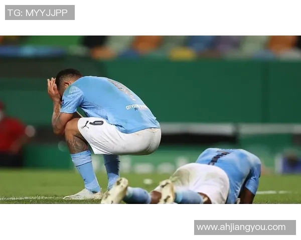 欧冠激战曼城6比2大胜里昂补时绝杀瞬间点燃全场激情